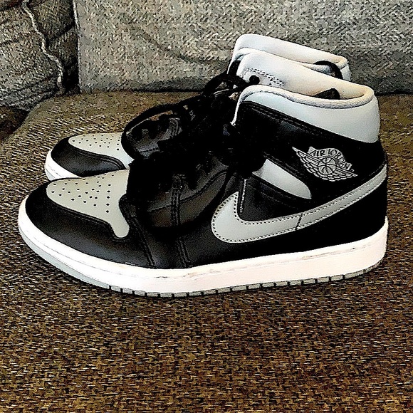 Nike Shoes - Nike Jordan’s Grey and Black